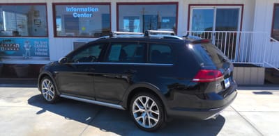 2017 VOLKSWAGEN GOLF ALLTRACK