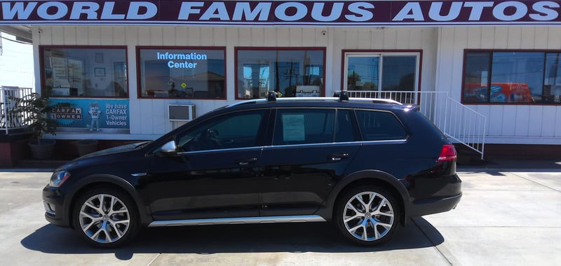 2017 VOLKSWAGEN GOLF ALLTRACK