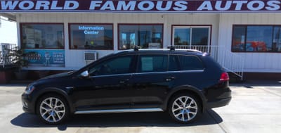 2017 VOLKSWAGEN GOLF ALLTRACK