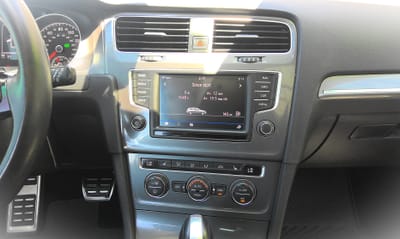 2017 VOLKSWAGEN GOLF ALLTRACK