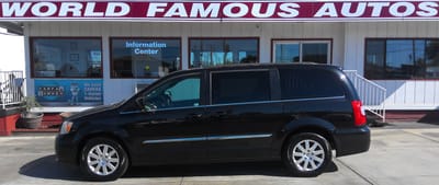 2014 CHRYSLER TOWN & COUNTRY