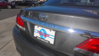 2011 TOYOTA AVALON