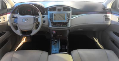 2011 TOYOTA AVALON