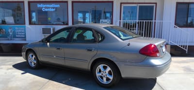 2003 FORD TAURUS