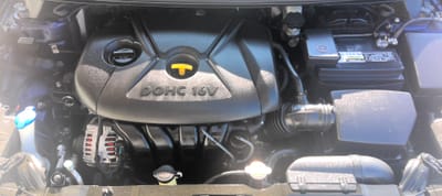 2012 HYUNDAI ELANTRA