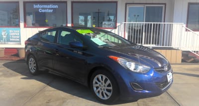 2012 HYUNDAI ELANTRA