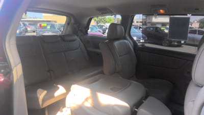 2006 TOYOTA SIENNA