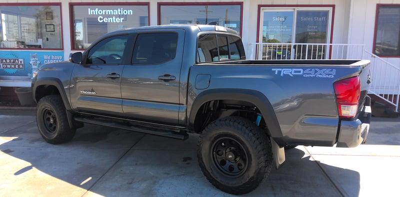 2016 TOYOTA TACOMA