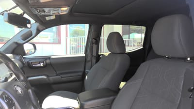 2016 TOYOTA TACOMA