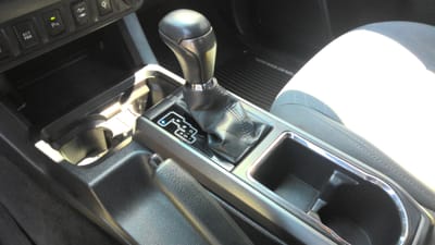 2016 TOYOTA TACOMA