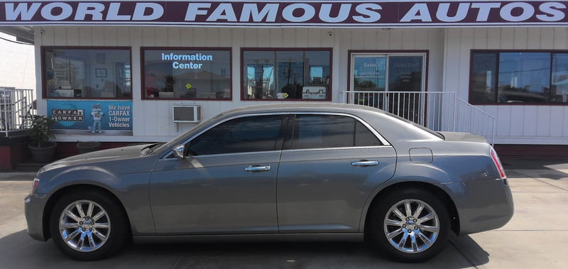 2012 CHRYSLER 300C