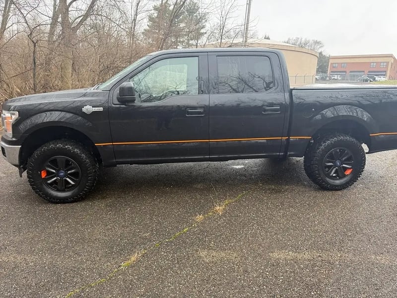 2018 Ford F150 Crewcab XLT Harley Davidson