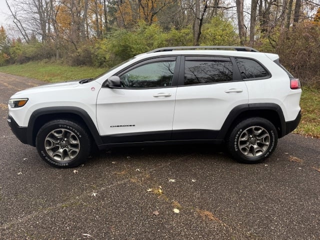 2020 Jeep Cherokee Trailhawk