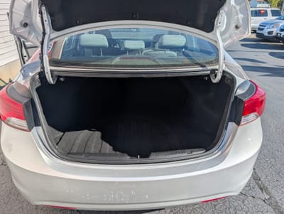 2012 HYUNDAI ELANTRA GLS(Middle grade)