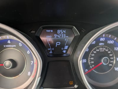 2012 HYUNDAI ELANTRA GLS(Middle grade)