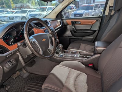 2017 CHEVROLET TRAVERSE 1LT