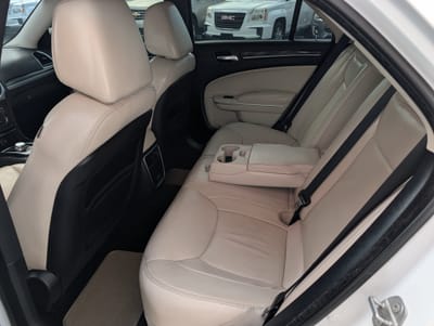 2015 CHRYSLER 300 LIMITED