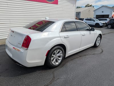 2015 CHRYSLER 300 LIMITED