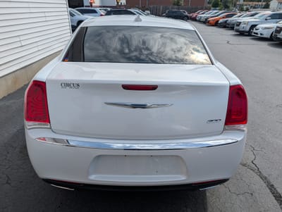 2015 CHRYSLER 300 LIMITED