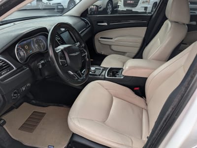 2015 CHRYSLER 300 LIMITED