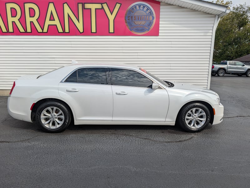 2015 CHRYSLER 300 LIMITED