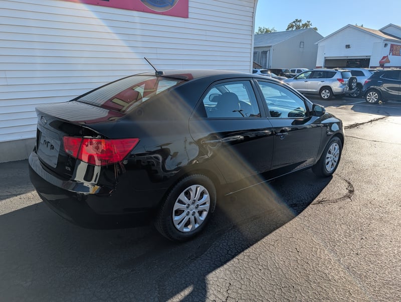 2013 KIA FORTE EX; LX EX