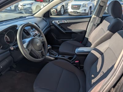 2013 KIA FORTE EX; LX EX