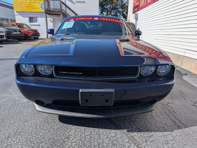 2014 DODGE CHALLENGER SXT Base