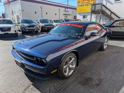 2014 DODGE CHALLENGER SXT Base