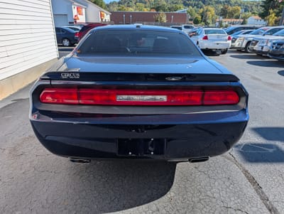 2014 DODGE CHALLENGER SXT Base
