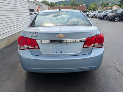 2011 CHEVROLET CRUZE 2LS LS