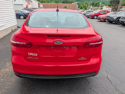 2016 FORD FOCUS SE SE