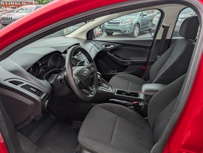 2016 FORD FOCUS SE SE