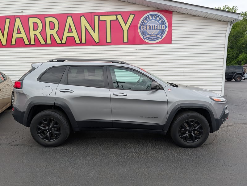 2015 JEEP CHEROKEE TRAILHAWK Trailhawk