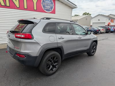 2015 JEEP CHEROKEE TRAILHAWK Trailhawk