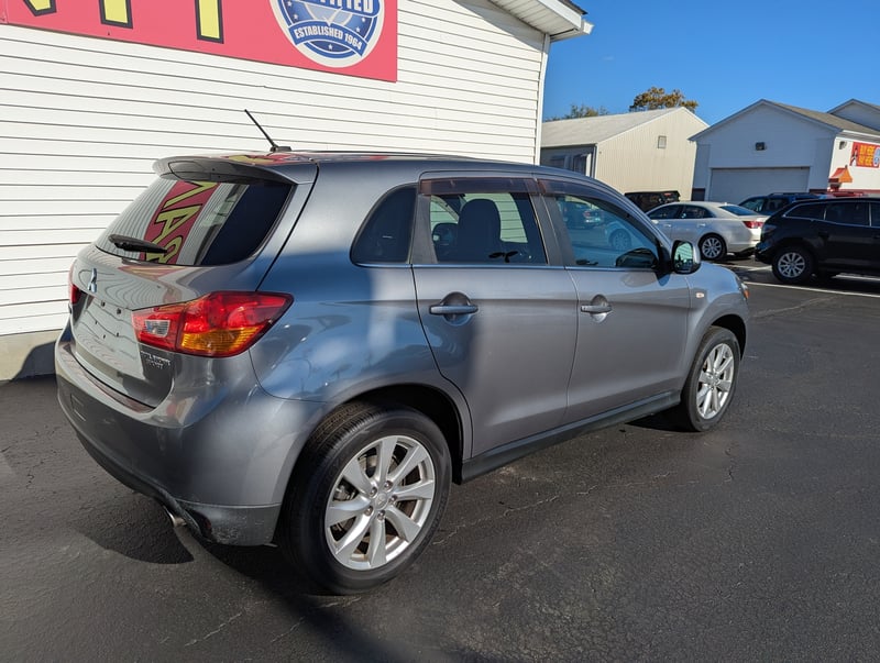 2015 MITSUBISHI OUTLANDER SPORT SE Sport SEL/GT (ASX SE in Puerto Rico)