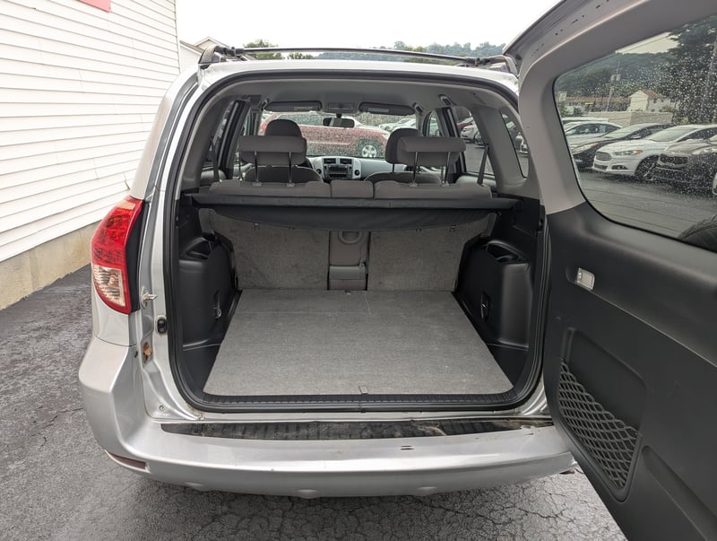 2007 TOYOTA RAV4 BASE Standard (without Third seat)