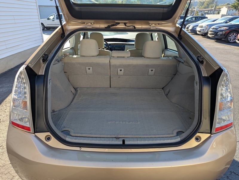 2010 TOYOTA PRIUS ONE; TWO; THRE ZVW30L