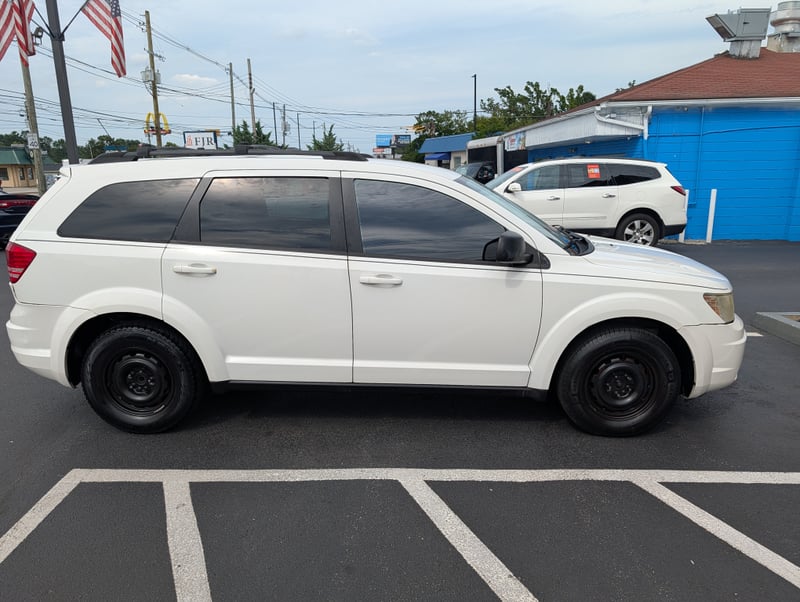 2010 DODGE Journey SE
