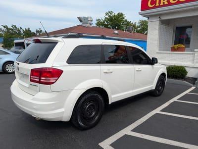 2010 DODGE Journey SE