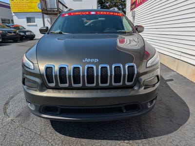2016 JEEP CHEROKEE LATITUDE; N Latitude/Longitude/North