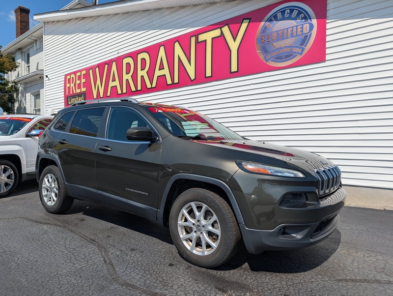 2016 JEEP CHEROKEE LATITUDE; N Latitude/Longitude/North