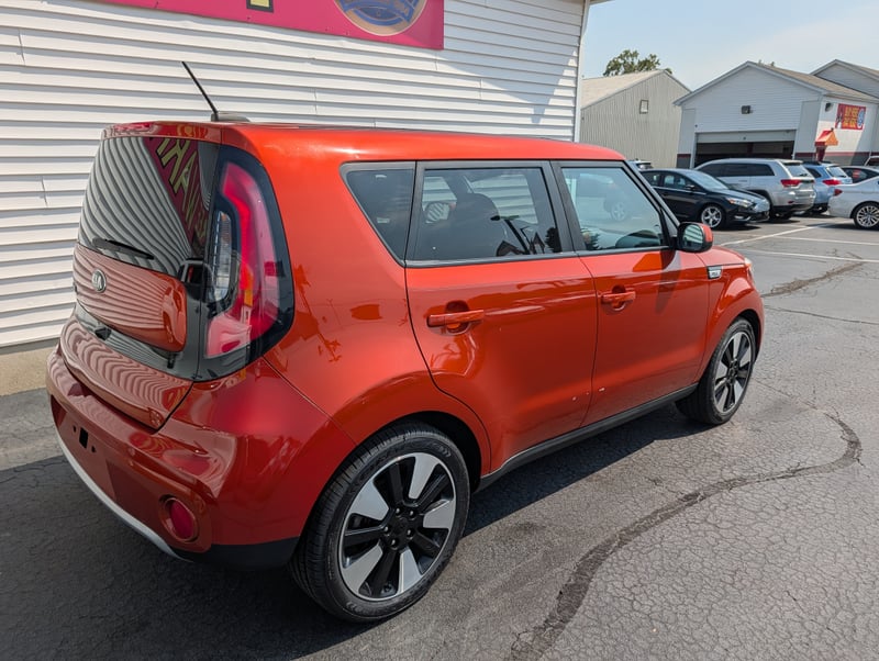 2018 KIA SOUL + (PLUS) Plus