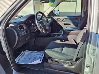 2011 Chevrolet Suburban LS