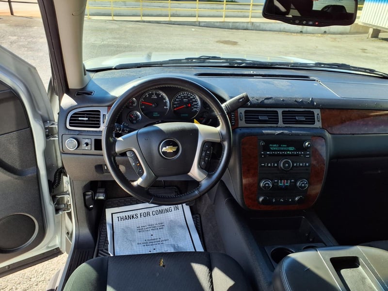 2011 Chevrolet Suburban LS