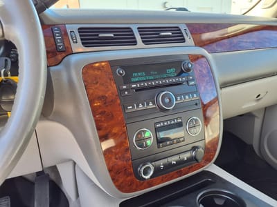 2011 Chevrolet Suburban LT