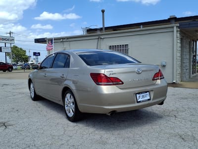 2008 Toyota Avalon XLS