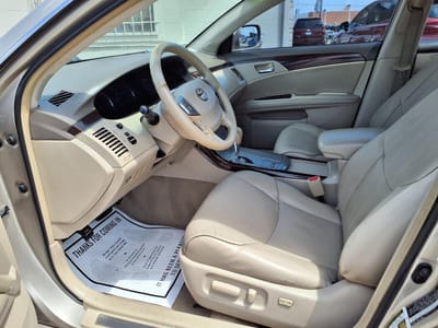 2008 Toyota Avalon XLS