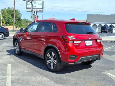 2020 Mitsubishi Outlander Sport SE