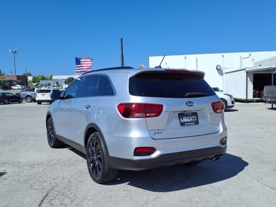 2020 Kia Sorento S V6